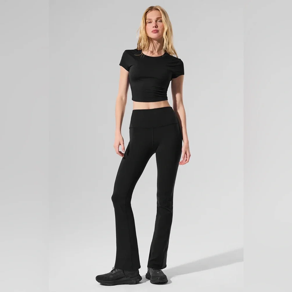 ALO YOGA | ✨NEW✨ Airbrush High-Waist 7/8 Bootcut Legging in Black